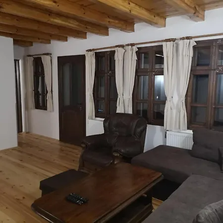 Гурзевата Къща * Makhalnitsi